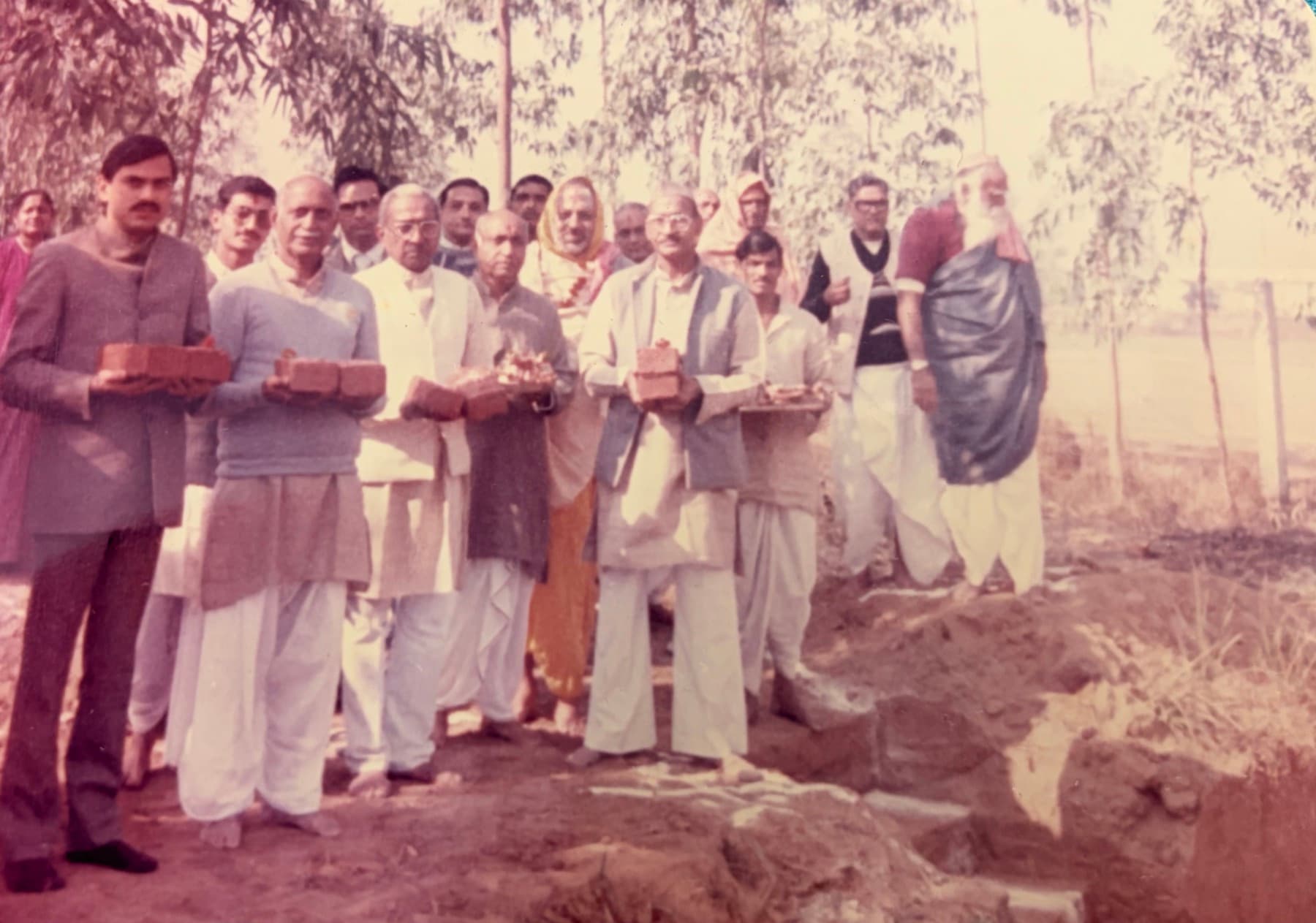 Traditional ceremony photograph from the founding days of Hotel Vasant